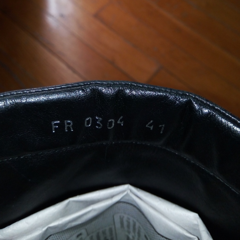 Rarely Worn Leather "Christian Dior Boots: - Picture 3 of 5